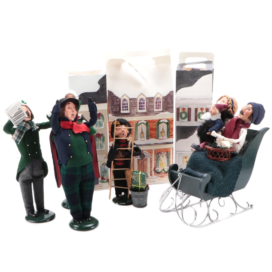 Byer's Choice "The Carolers" Figurines with Sleigh