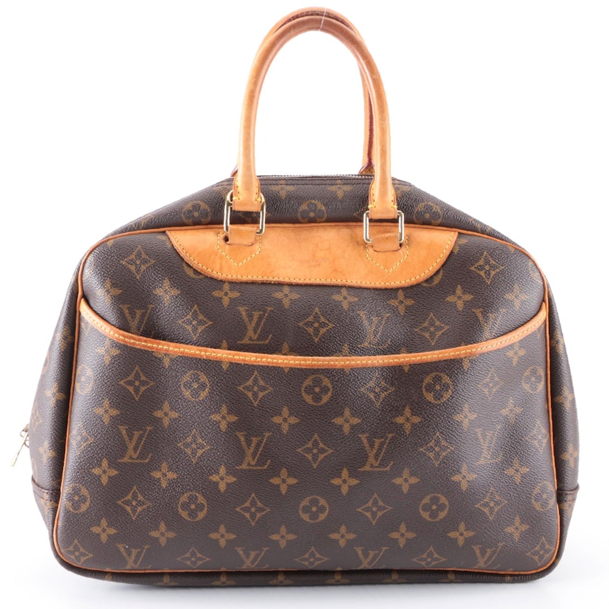 Louis Vuitton Deauville Travel Bag in Monogram Canvas and Vachetta Leather