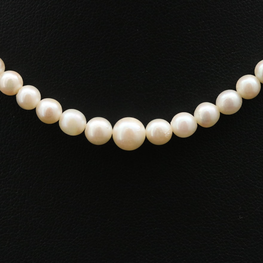 Graduated Pearl Necklace with 10K Clasp