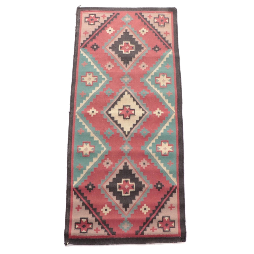 2'7 x 6' Handwoven Southwestern Style Accent Rug