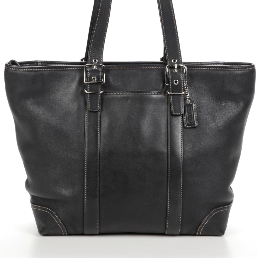 Coach Hampton Black Leather Shoulder Bag with Contrast Stitching