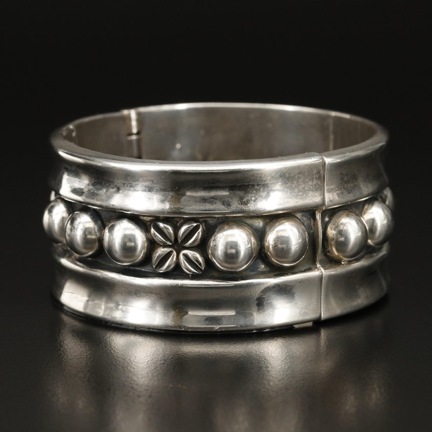 Taxco Sterling Hinged Clamper Bangle