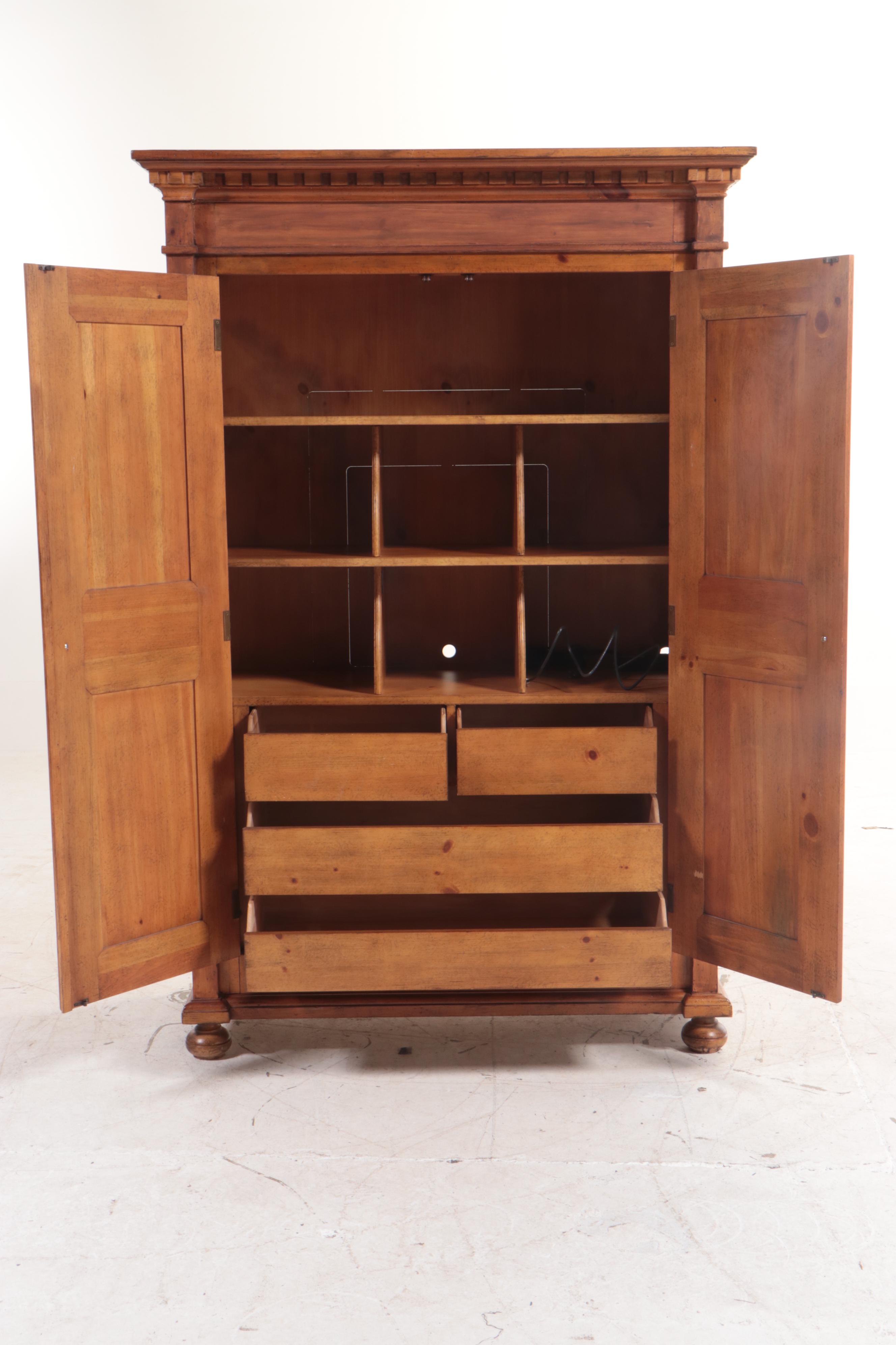 DrexelHeritage "Pinehurst" French Provincial Style Pine Armoire EBTH