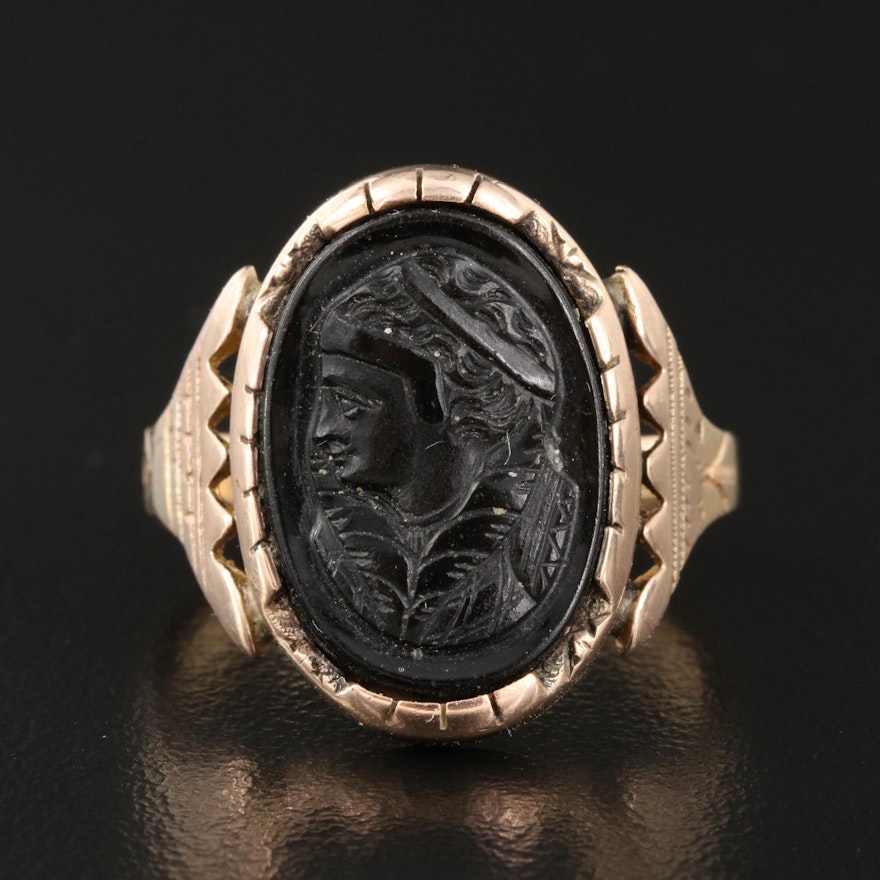 14K Oval Black Onyx Cameo Ring with Box