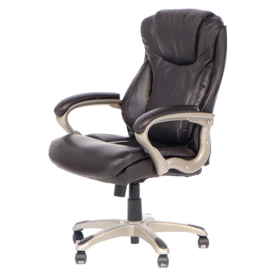 UE Furniture Co. Ltd. Adjustable-Height Swivel-Tilt Desk Chair