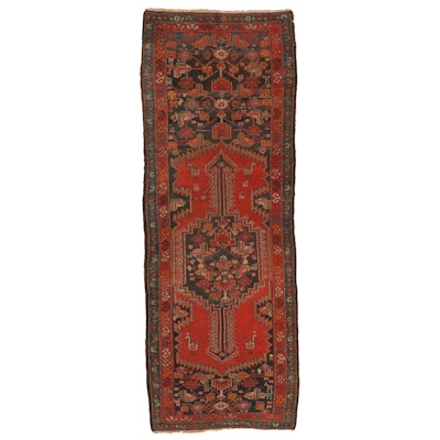 3'5 x 9'8 Hand-Knotted Persian Bakhshayesh Long Rug