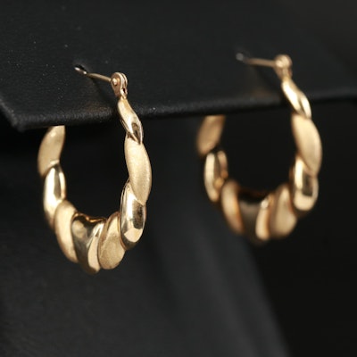 10K Fluted Hoop Earrings with Matte Finishes