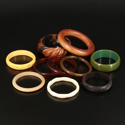 Bakelite and Wood Featured in Bangle Collection