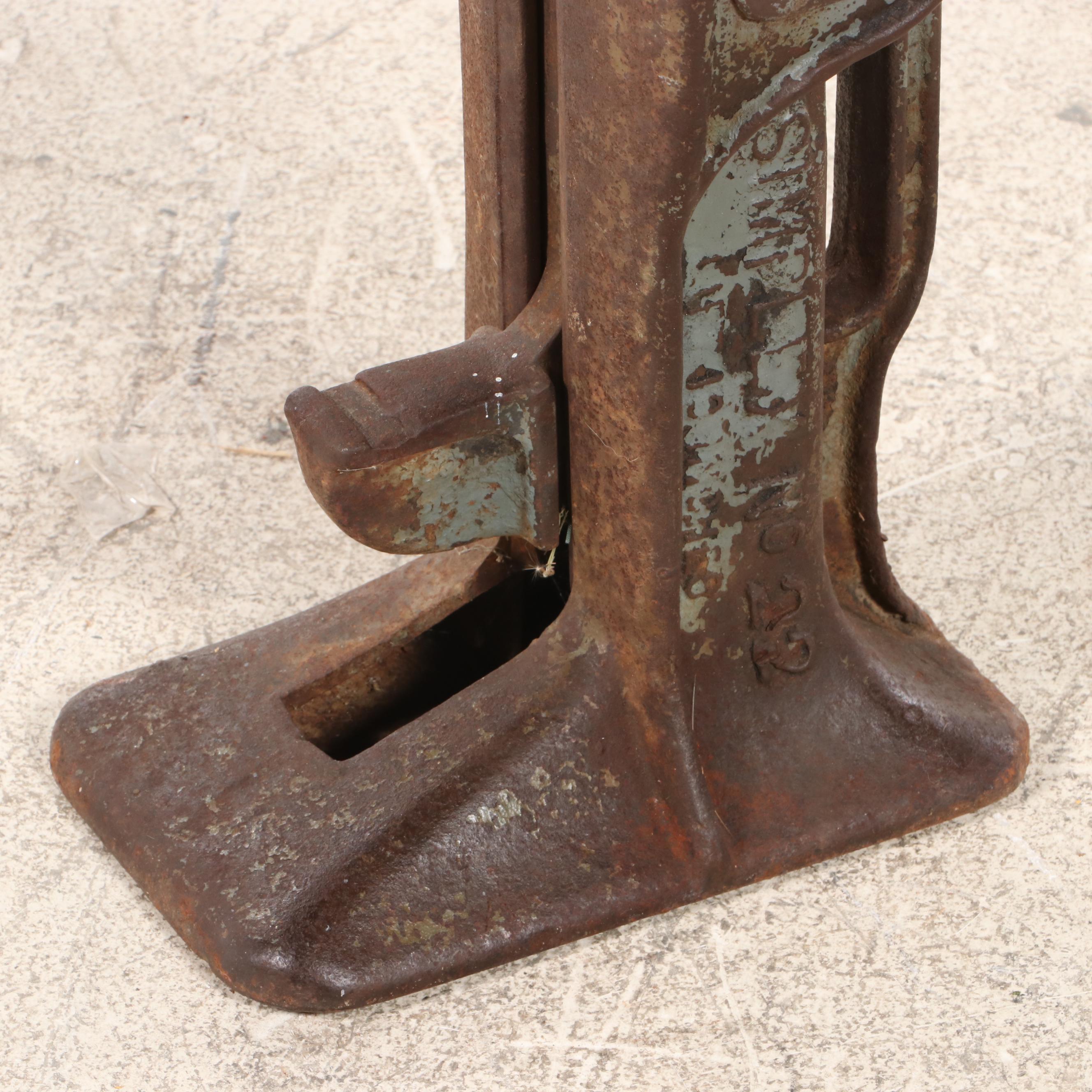 Templeton, Kenly, & Co. Simplex Railroad Ratchet Jack, Early 20th