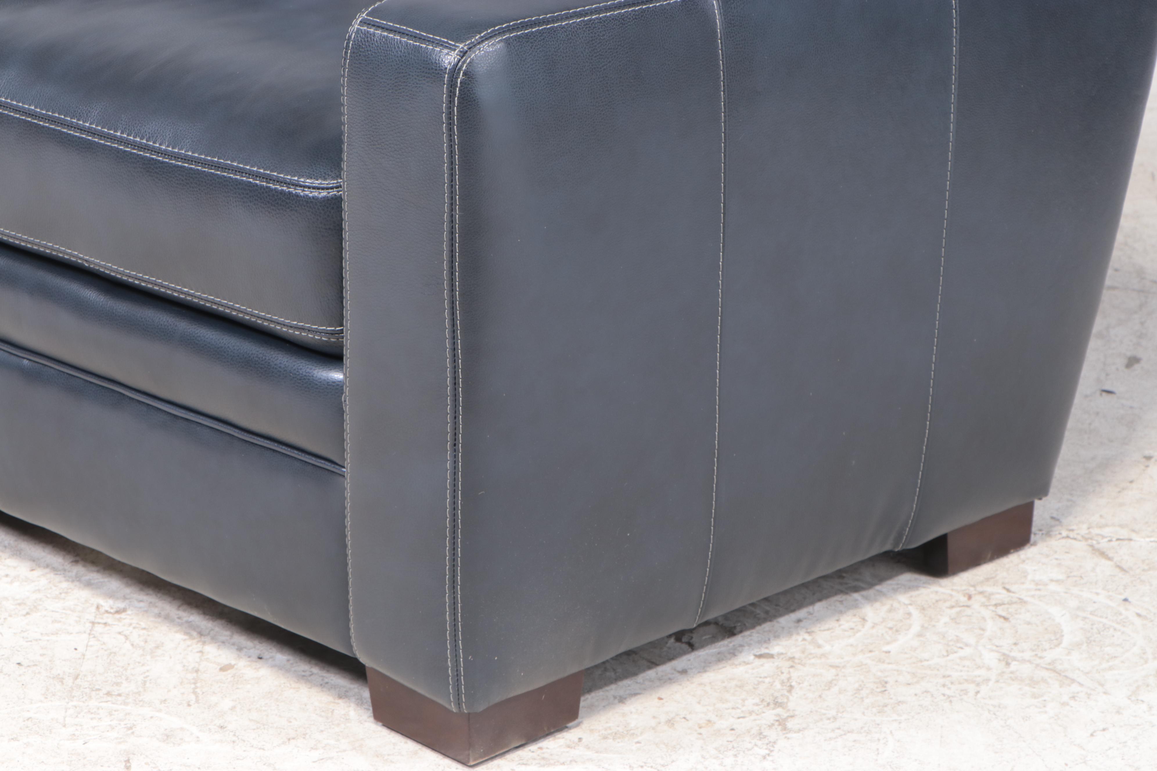 Trayton Furniture Co. Dark Blue Leather TrackArm Loveseat EBTH