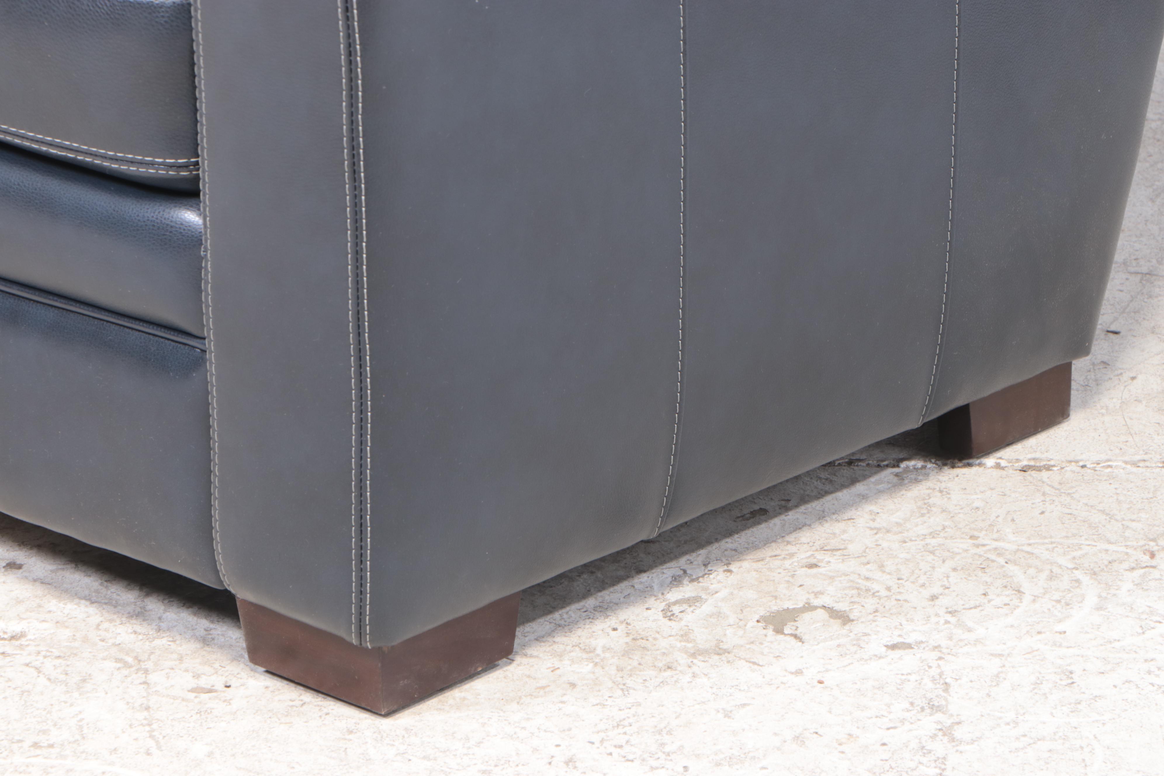 Trayton Furniture Co. Dark Blue Leather TrackArm Loveseat EBTH