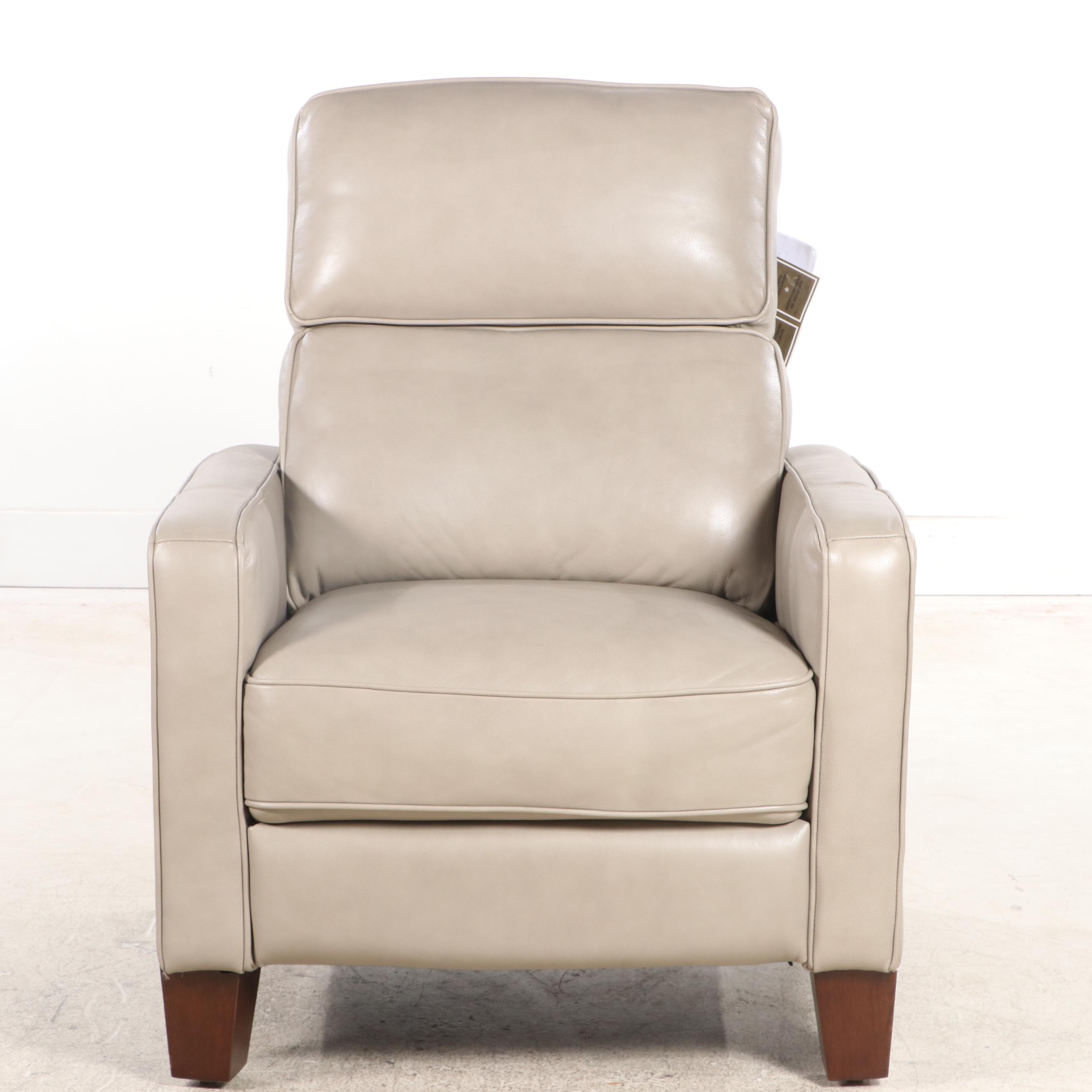 Synergy Home Furnishings &ldquo;Jackston&rdquo; Leather Power Recliner with Power