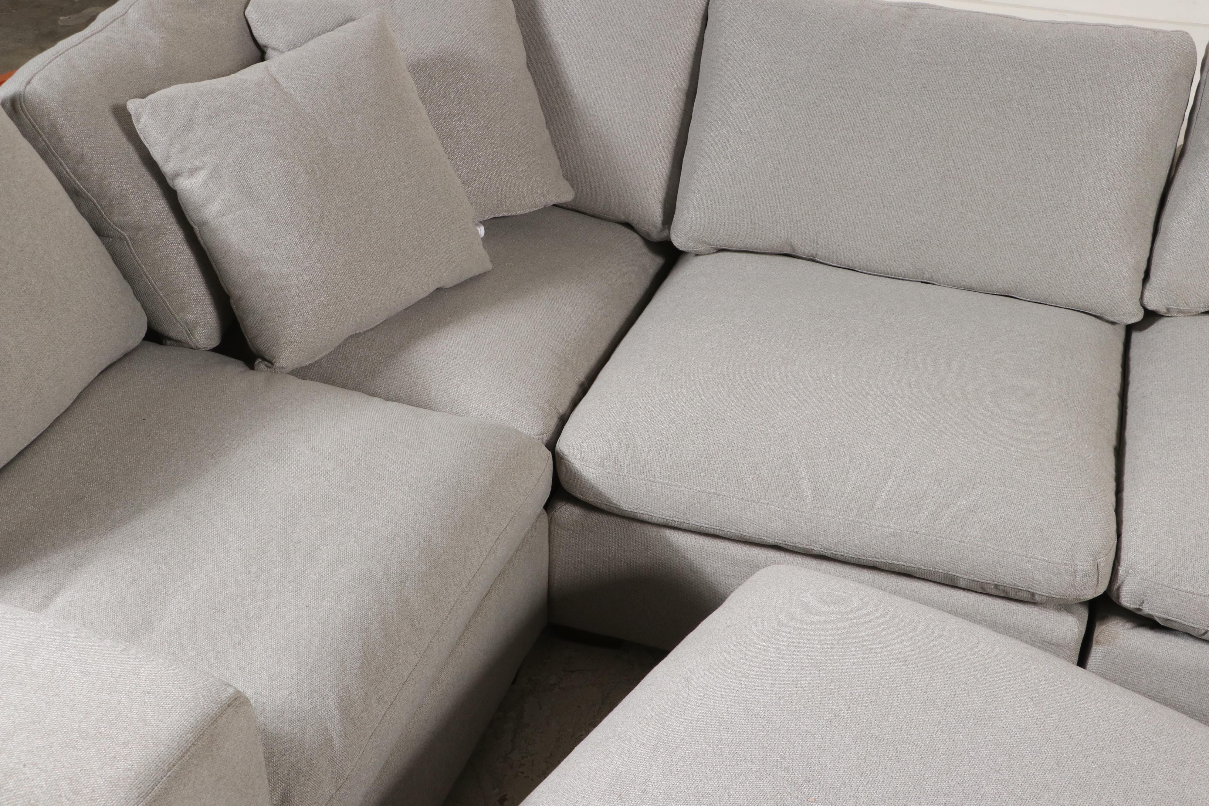 Thomasville Lowell 8Piece Fabric Modular Sectional EBTH