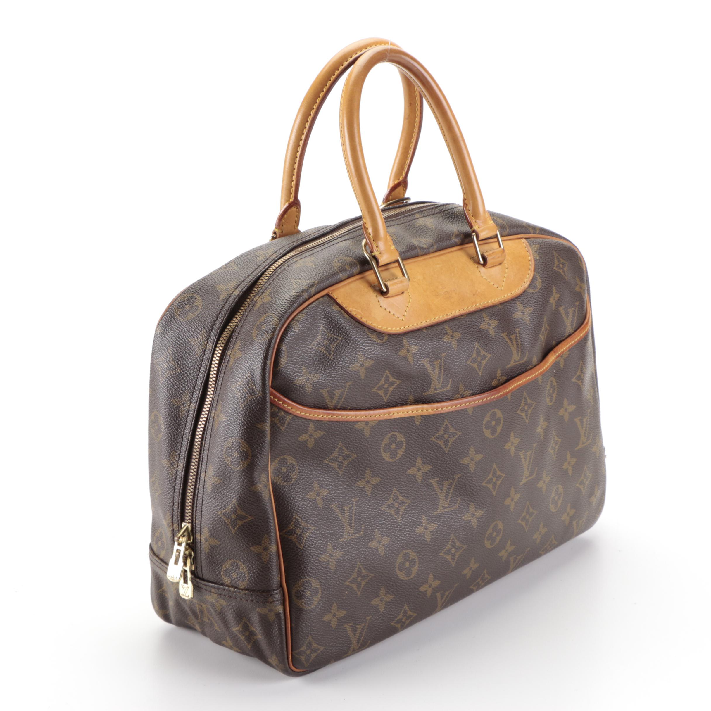 Louis Vuitton Deauville Travel Bag in Monogram Canvas and Vachetta