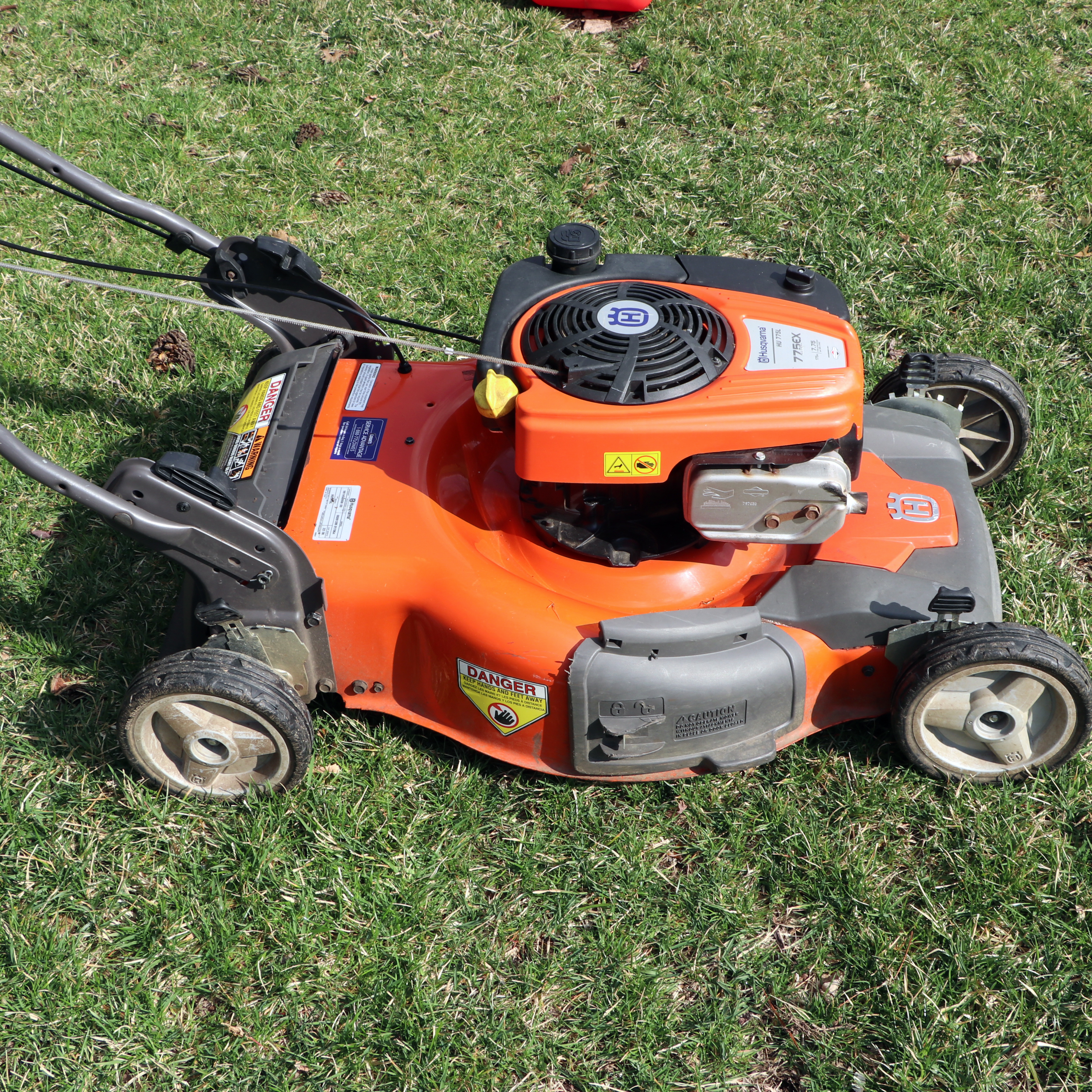 Husqvarna SelfPropelled Gas Push Mower HU775L EBTH