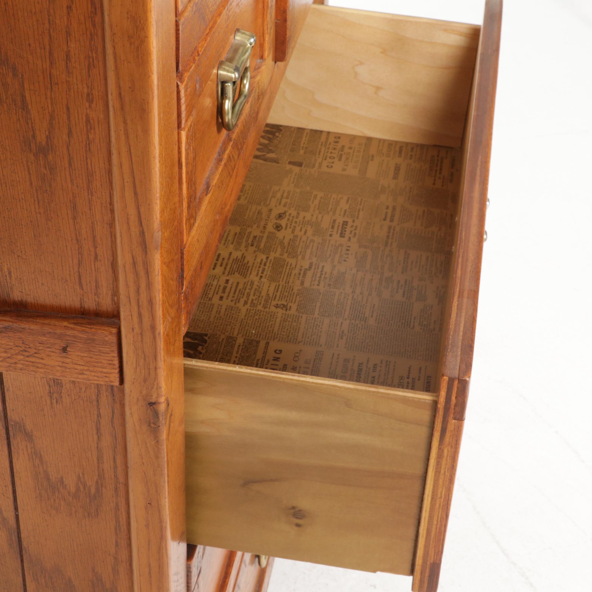 YoungHinkle "Windjammer" Rustic Oak Chest of Drawers, Late 20th