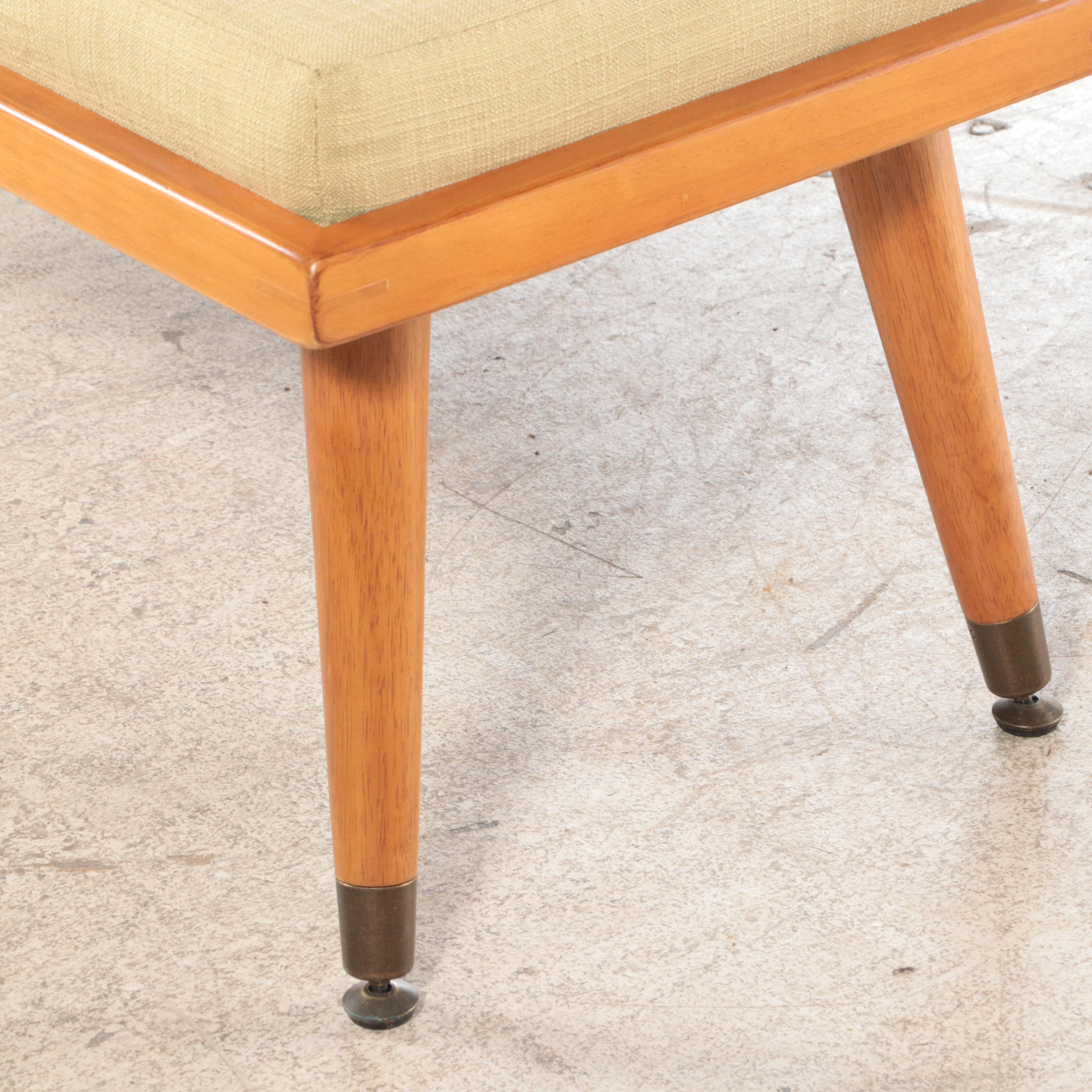 Dimensions Furniture Modernist Style Bench with Cushion EBTH