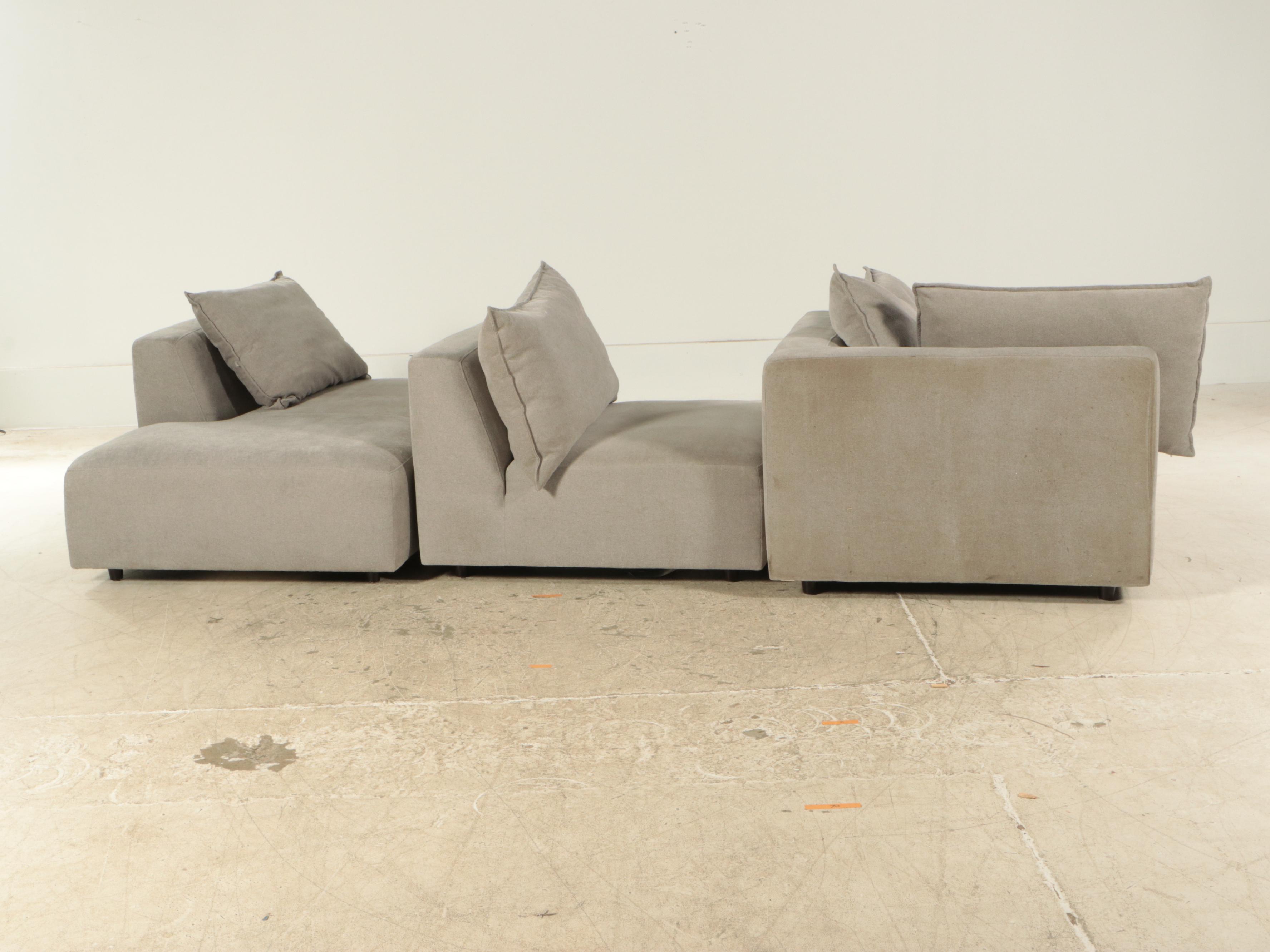 Gilman Creek "Macon" Modernist Style Gray Fabric Sectional EBTH