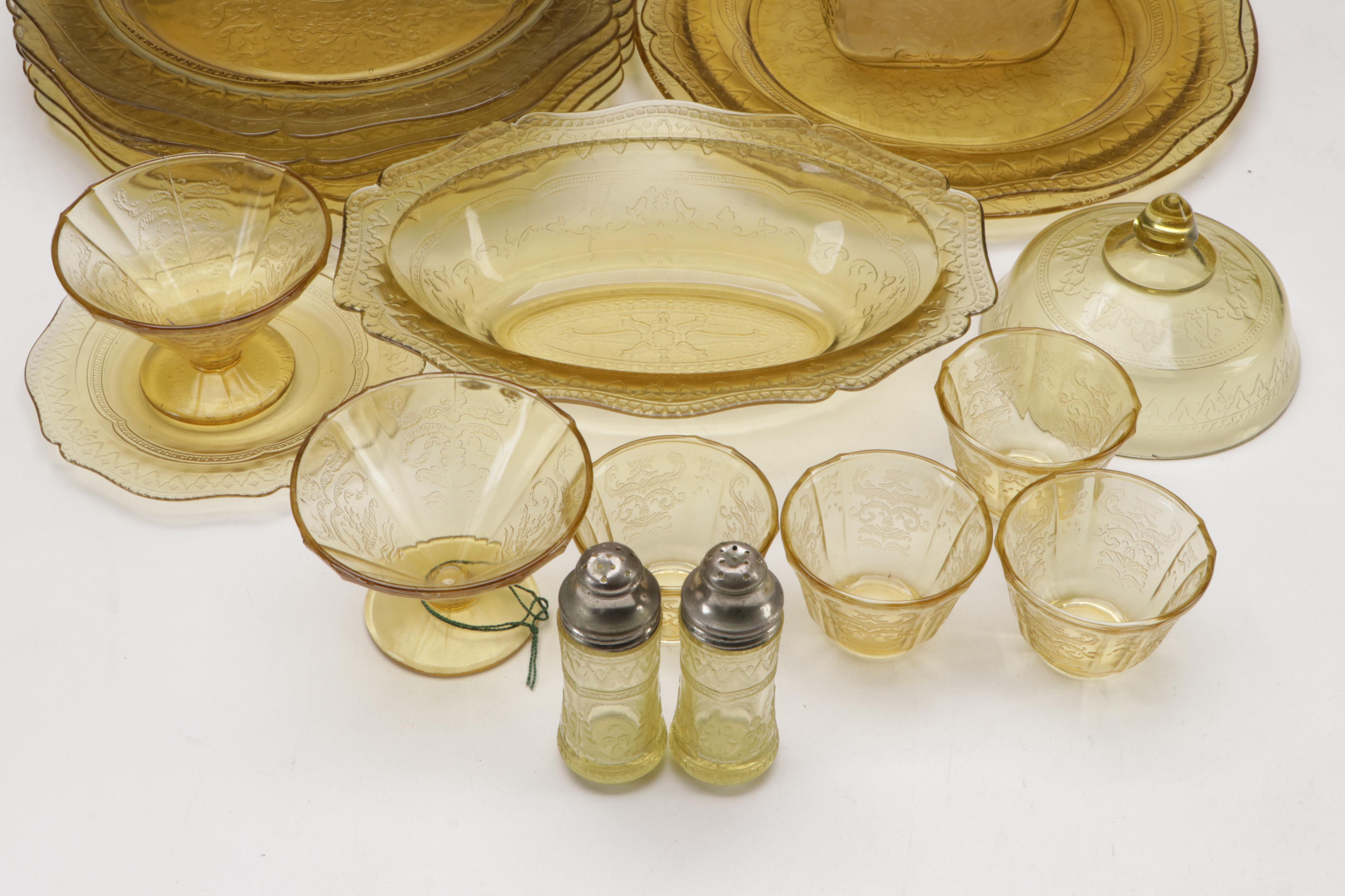Federal "Madrid Amber" Glass Dinnerware and Serveware, 19321939 EBTH