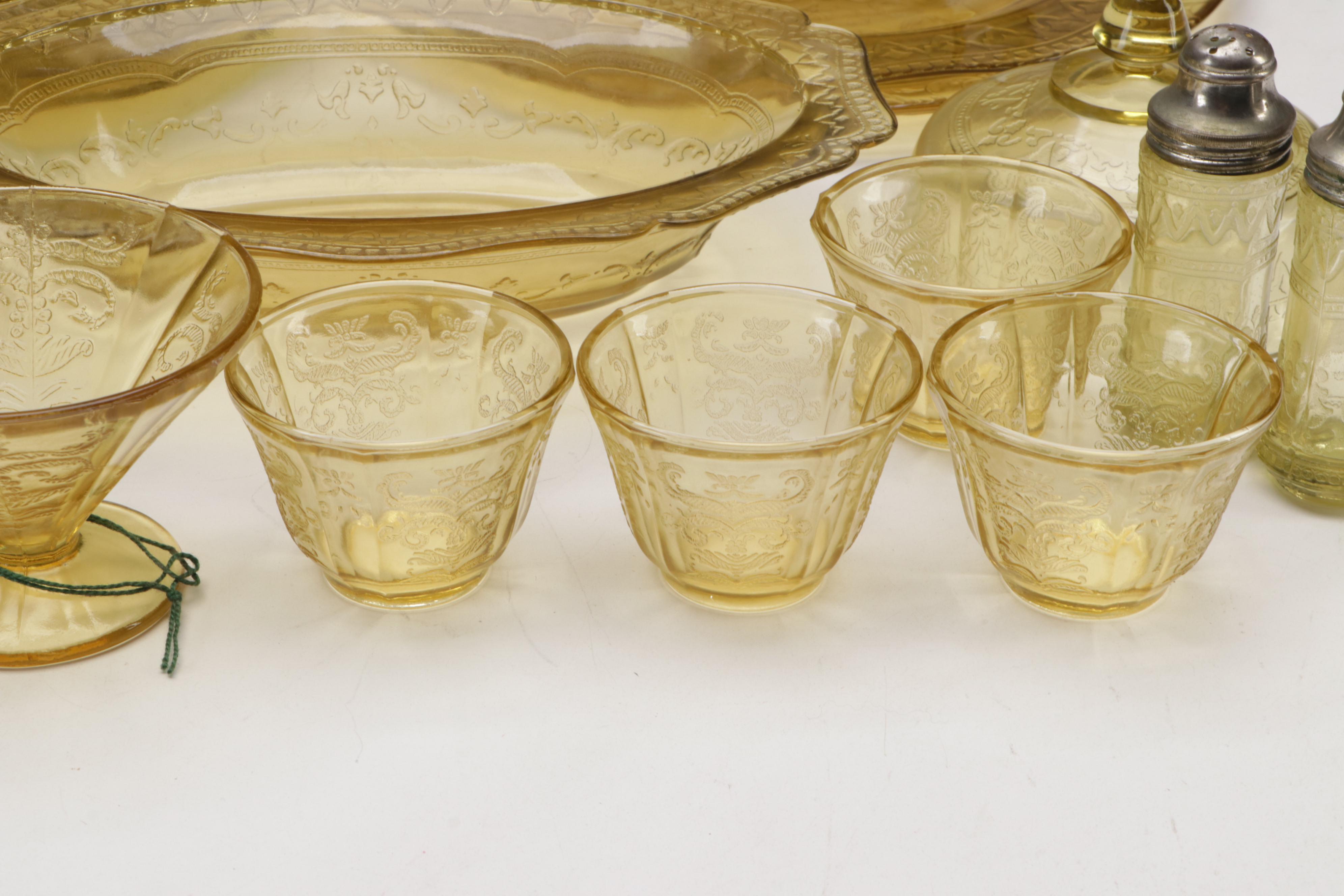 Federal "Madrid Amber" Glass Dinnerware and Serveware, 19321939 EBTH