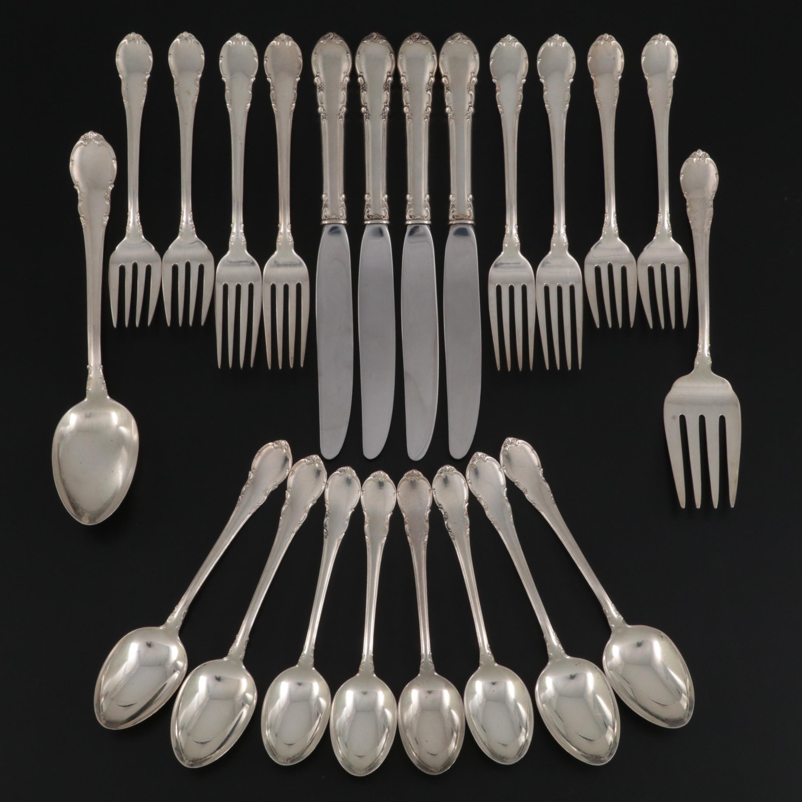 Lunt "Modern Victorian" Sterling Silver Flatware, 1941–2011 | EBTH