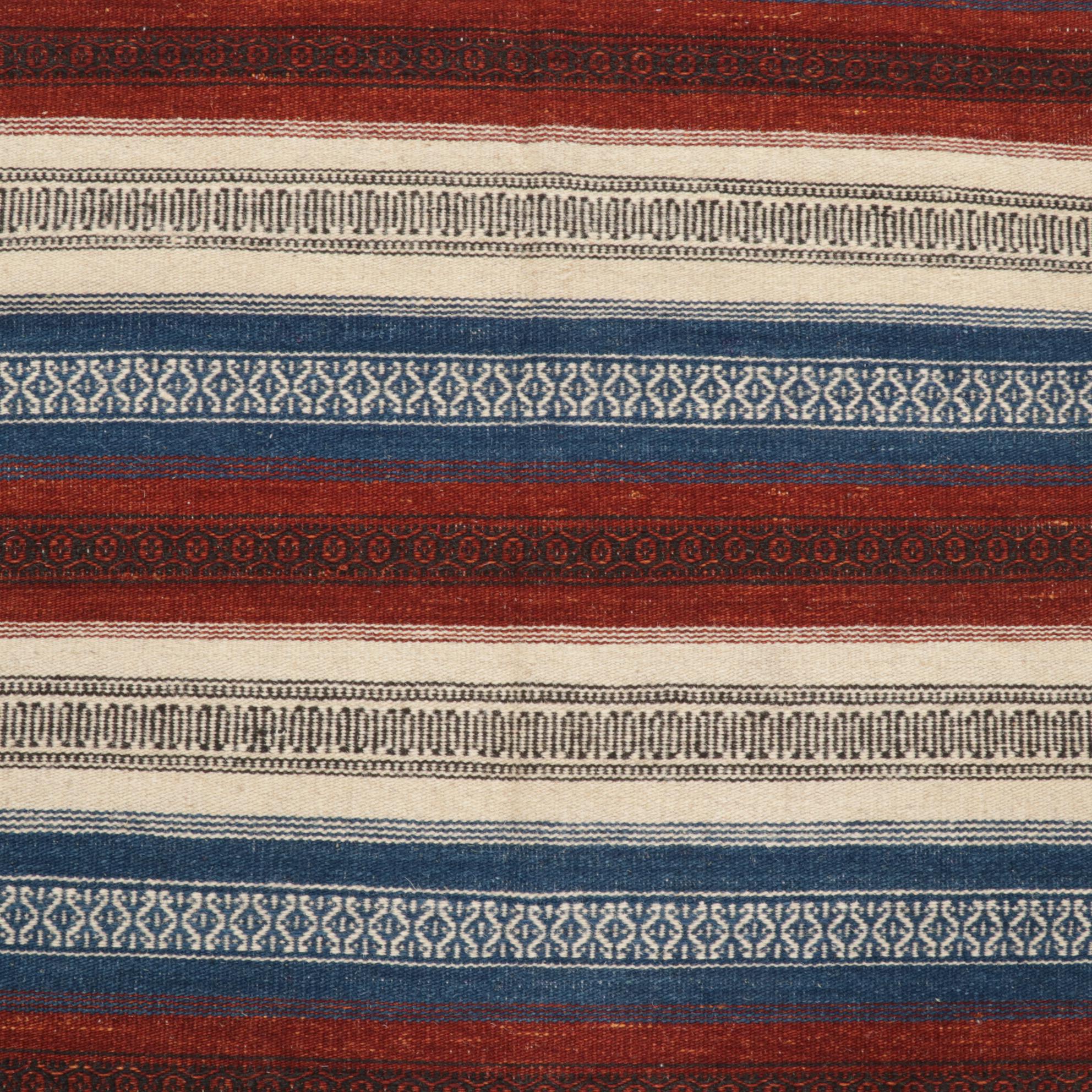 3' x 5'5 Handwoven Mexican Area Rug EBTH