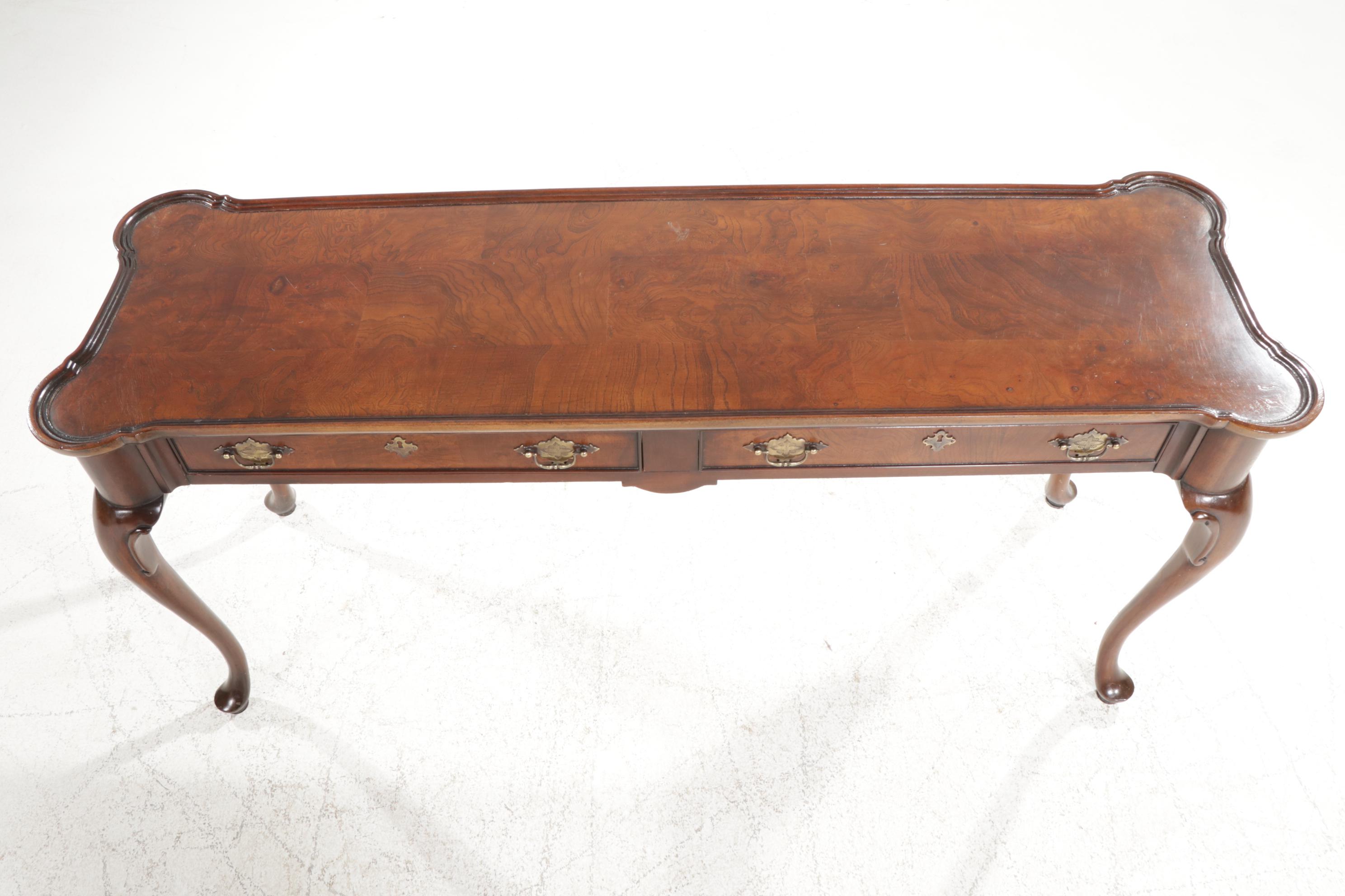 Queen Anne Style Console Table EBTH