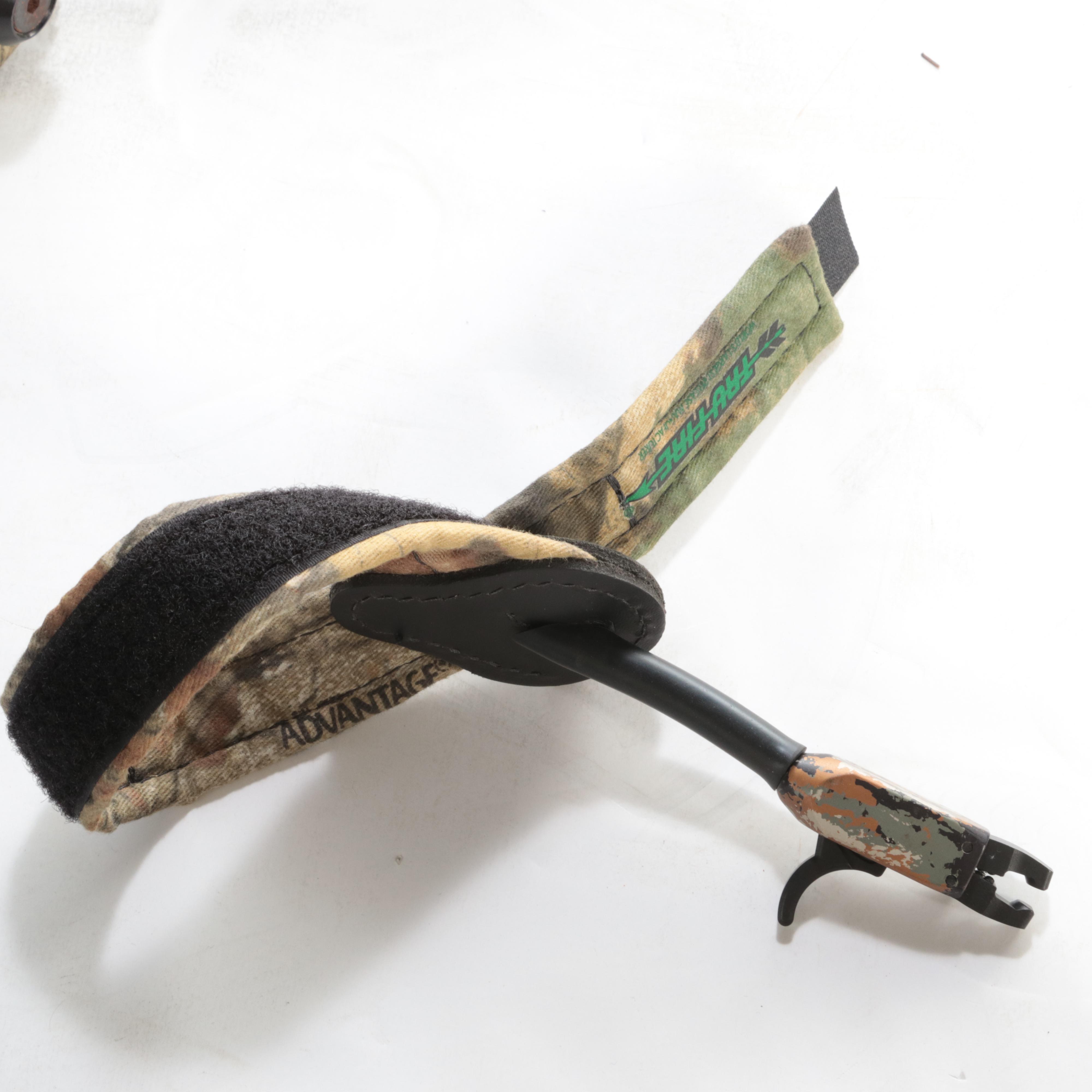 Hoyt MagnaTec Intruder Compound Bow with Accessories EBTH