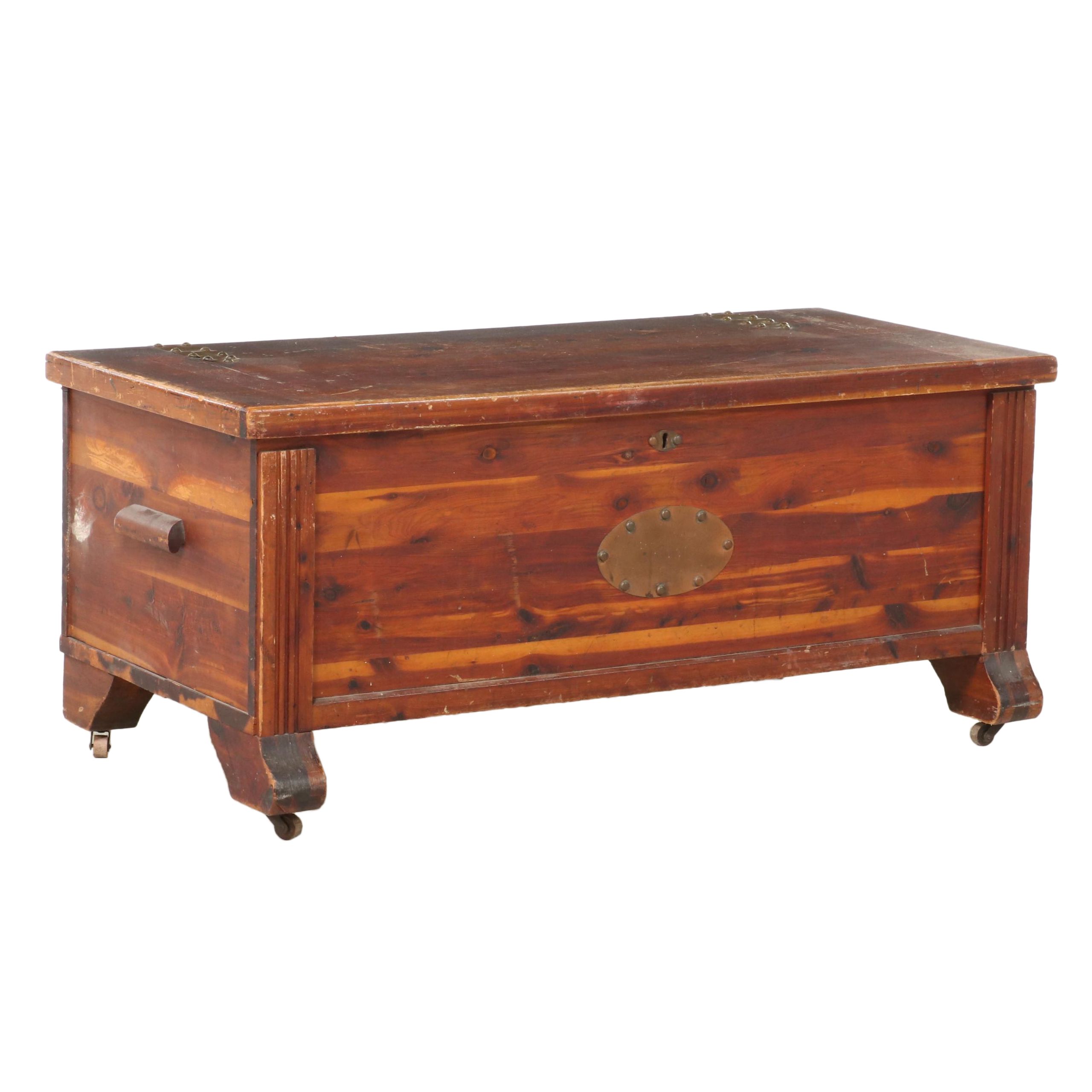 Cedar Blanket Chest EBTH