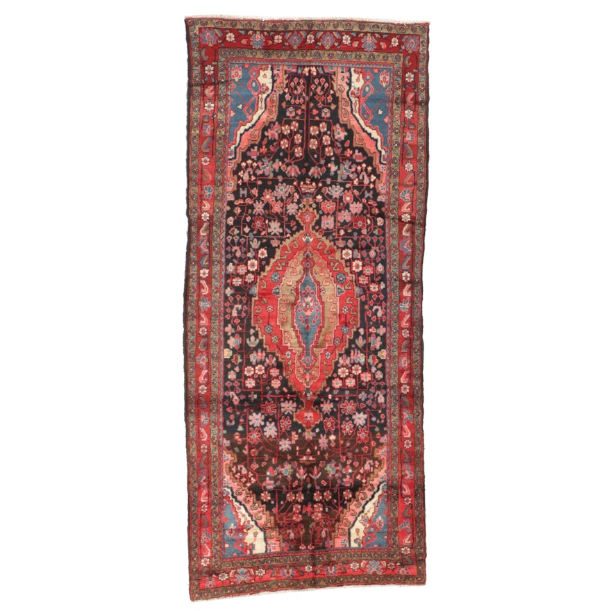 4'7 x 10'9 Hand-Knotted Persian Hamadan Long Rug