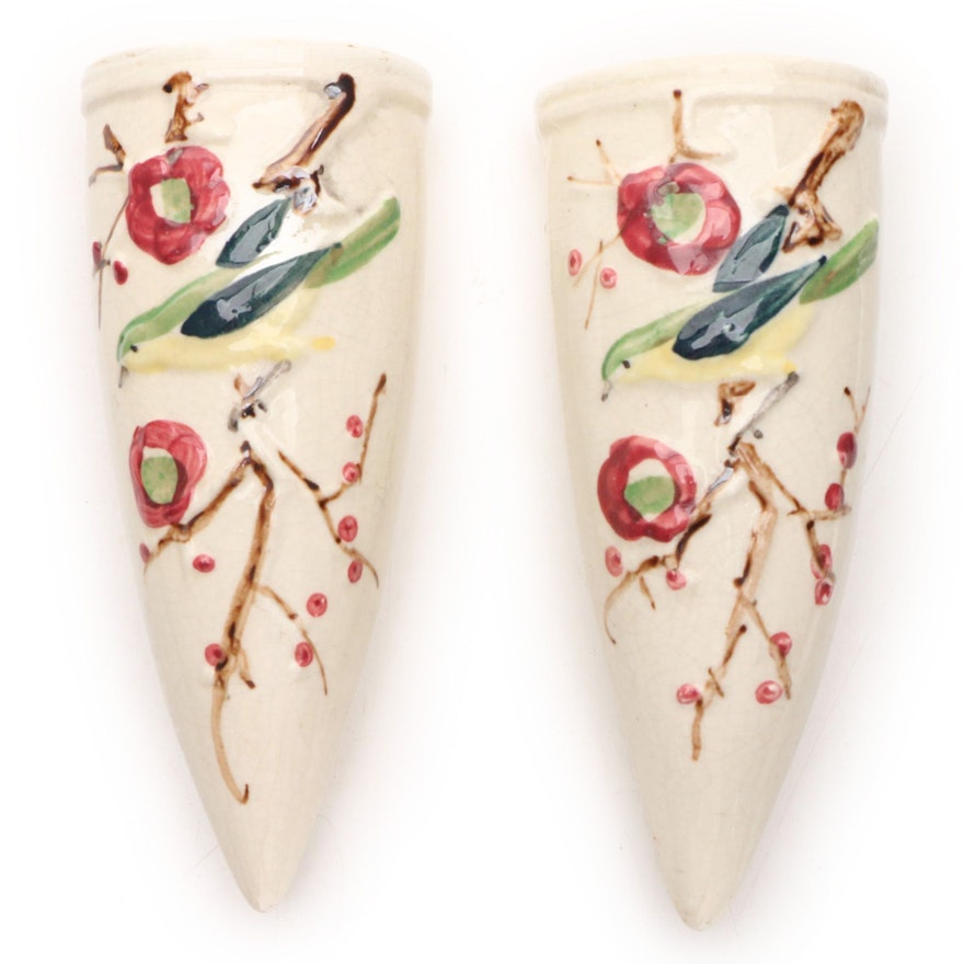 Japanese Porcelain Bird Cone Wall Pocket, Mid to Late 20th Century