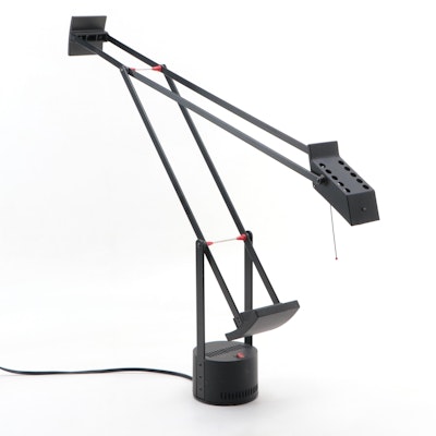 Italian Artemide "Tizio" LED Desk Lamp Designed by Richard Sapper