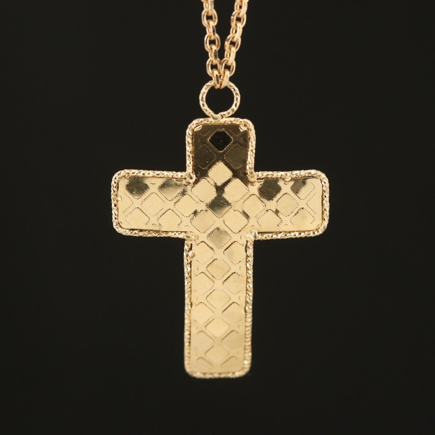 14K Square Detail Cross Pendant Necklace
