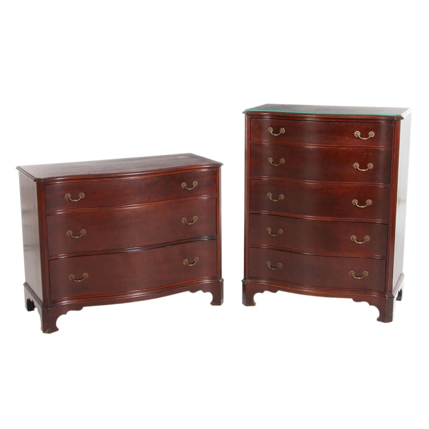 George II Style Mahogany Dresser and Chest of Drawers, Mid-20th Century