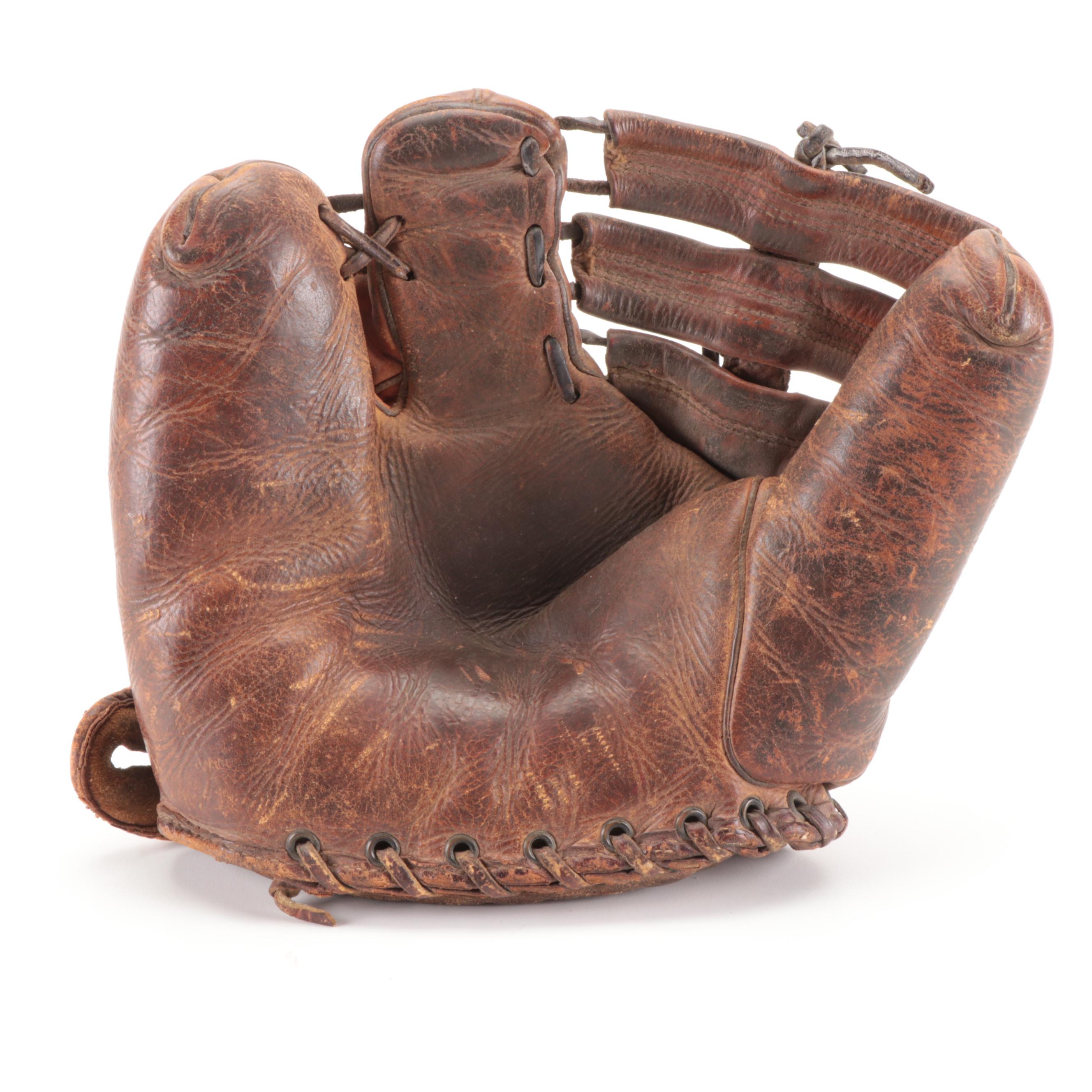 Wilson LeftHanded Three Finger Baseball Glove, 1940s EBTH