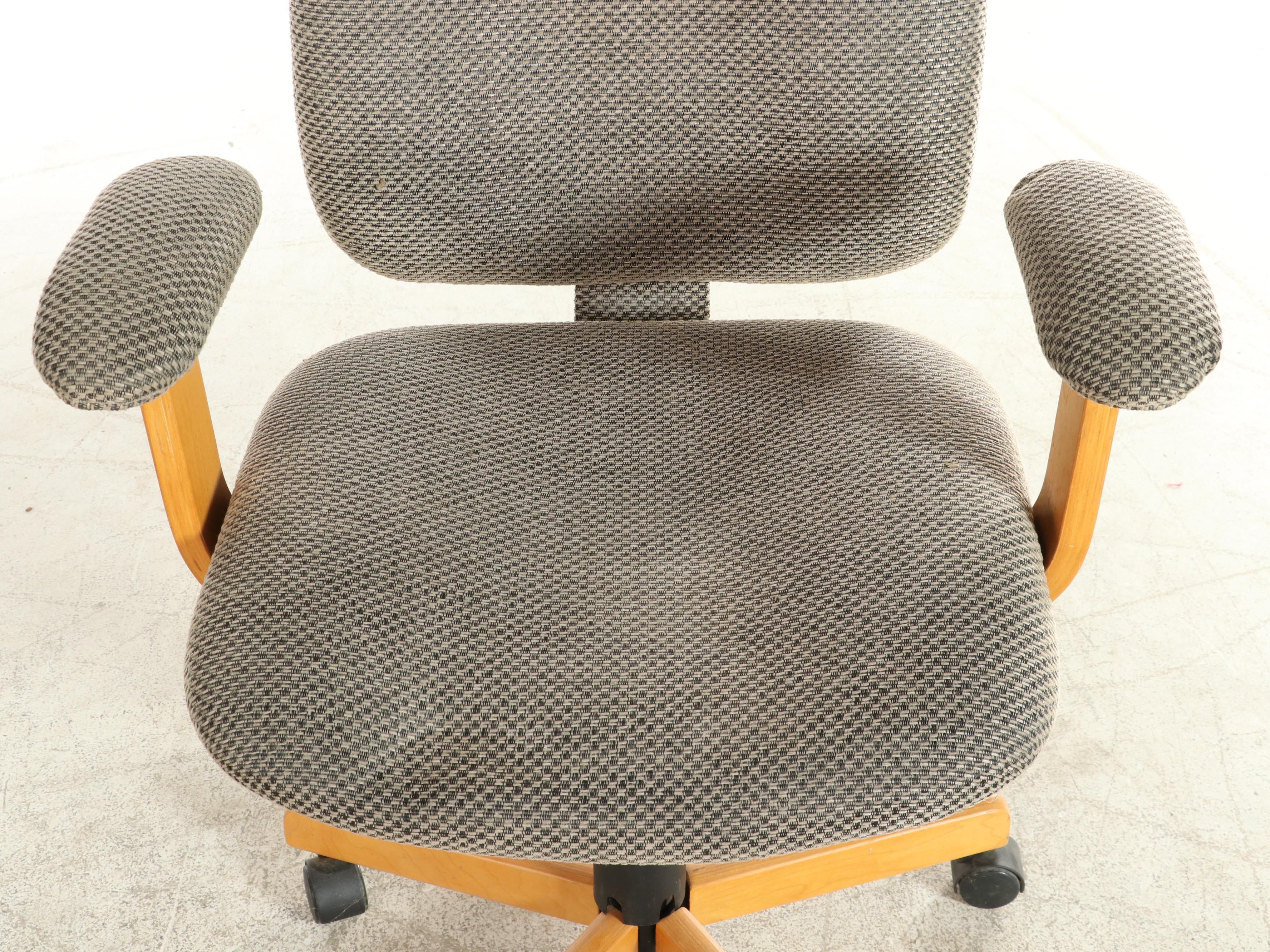 FDL Upholstered Office Chair EBTH