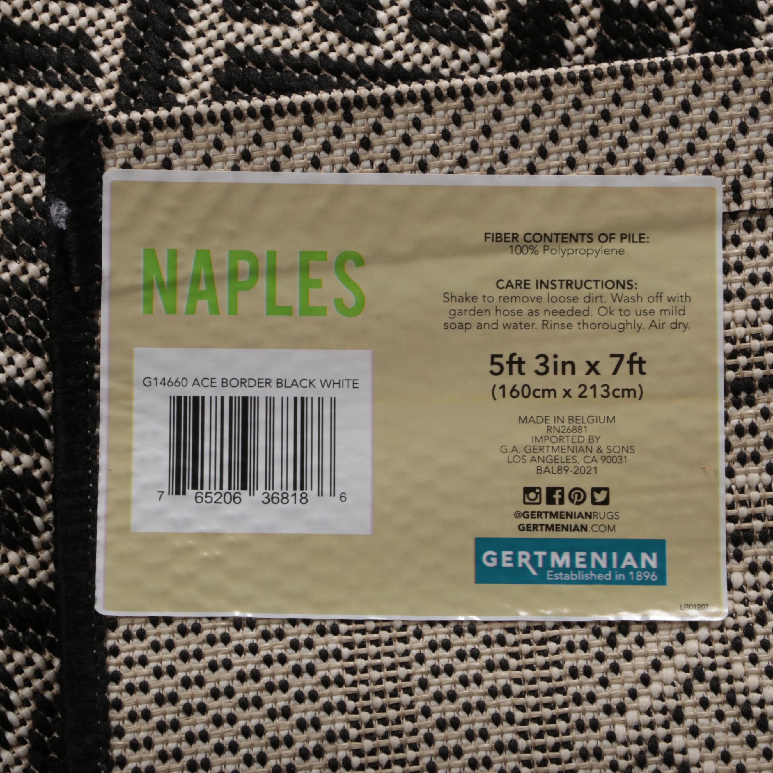 5'5 x 7'6 Machine Made Gertmenian "Naples" Ace Border Black and White