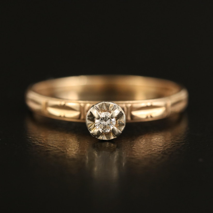 Vintage 14K 0.04 CT Diamond Solitaire Ring