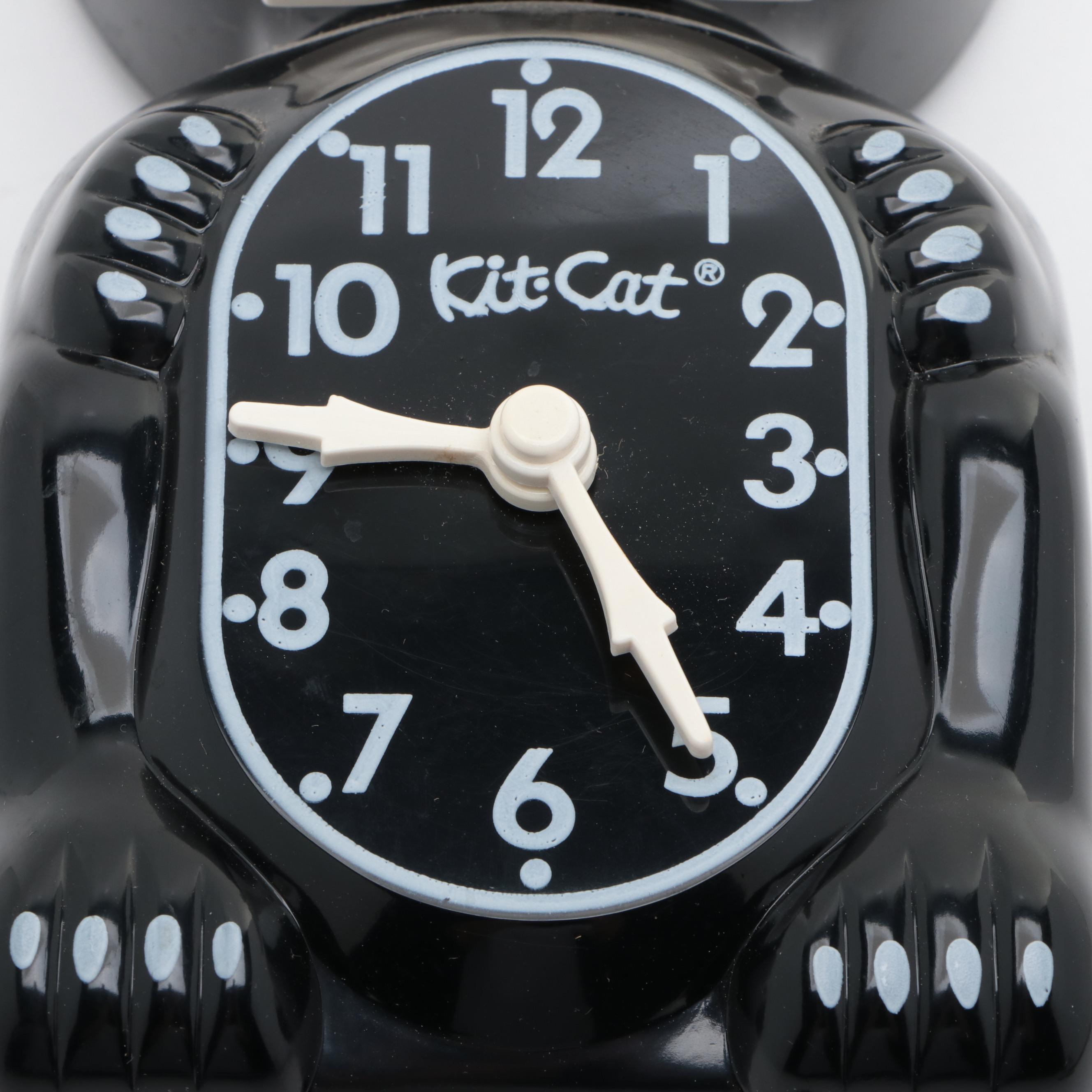 California Clock Co. "KitCat Klock" Battery Operated Plastic Wall