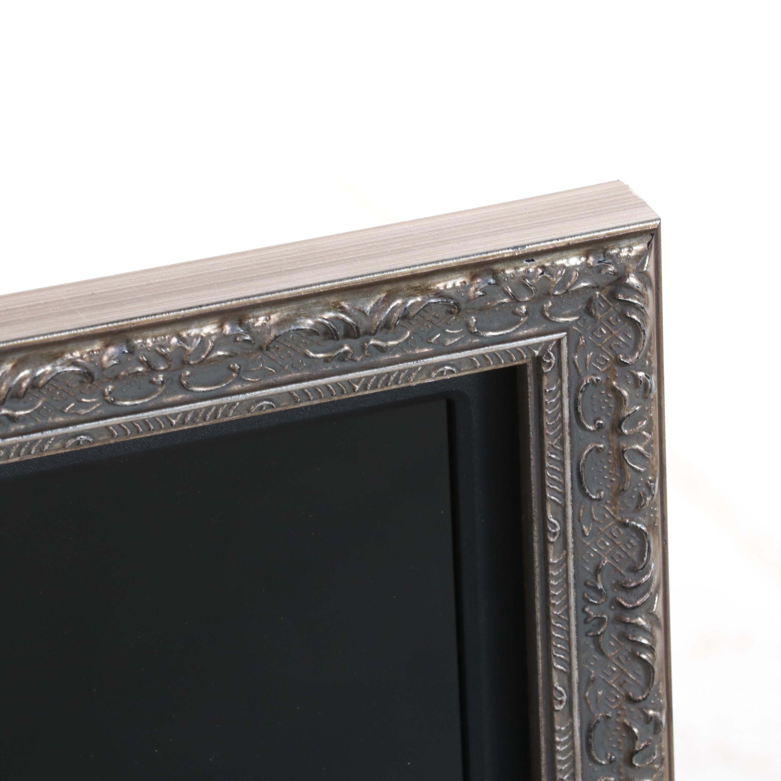 Insignia 40" N10 Series 1080p LED Television with Custom Frame EBTH