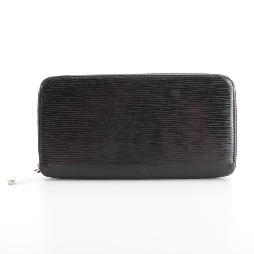 Louis Vuitton Zippy Wallet in Black Epi Leather