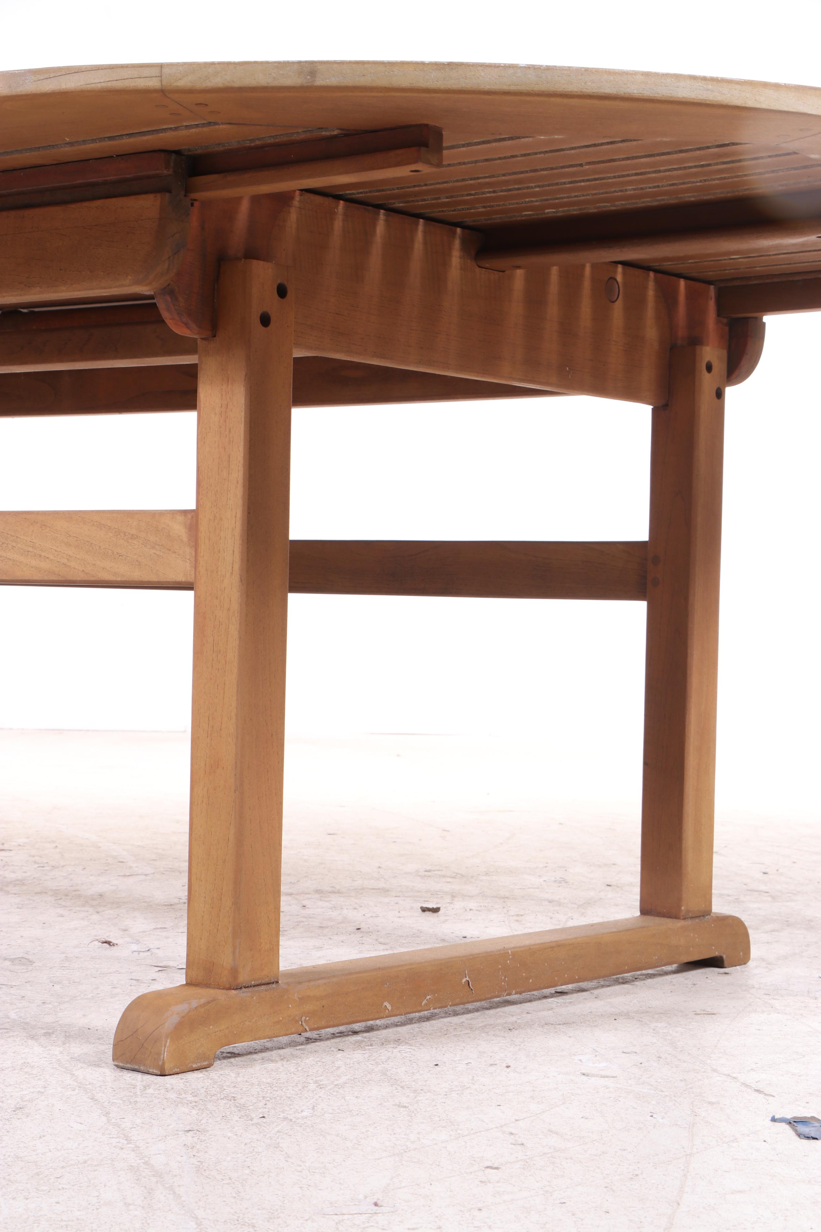 Kingsley-Bate Teak Patio Dining Set with Umbrella | EBTH