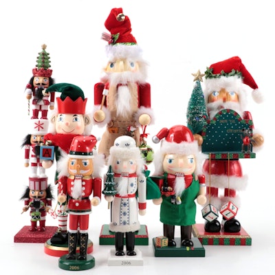 Santa and Elf Christmas Nutcrackers
