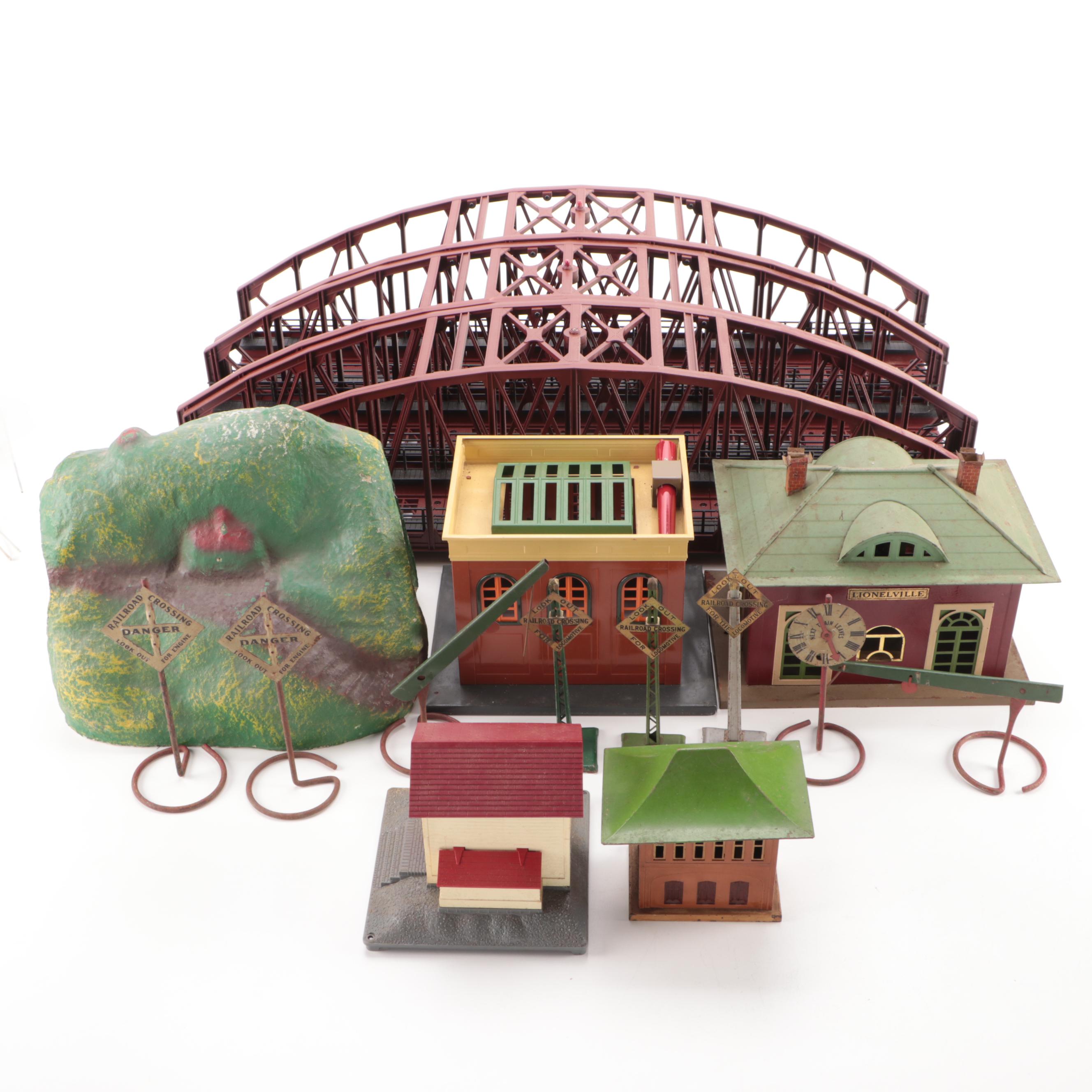 Lionel O Guage Train Station with Other Lionel Buildings and MTH
