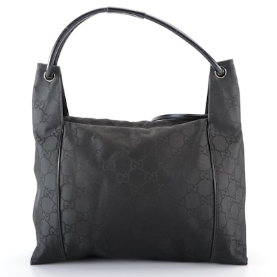 Gucci Shoulder Bag in Black GG Canvas and Black Leather