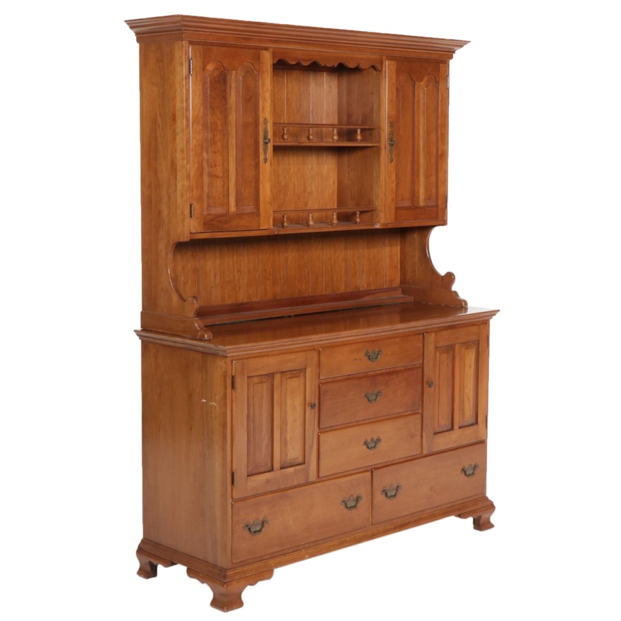 Thomasville "Welsh Valley" Cherry Two-Piece Buffet, Late 20th Century
