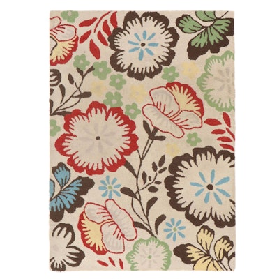 4'11 x 6'10 Hand-Hooked Wool Floral Area Rug