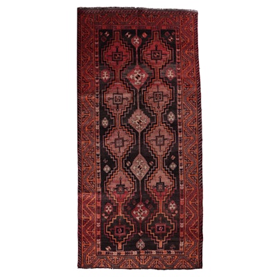 4'9 x 9'10 Hand-Knotted Persian Qashqai Area Rug