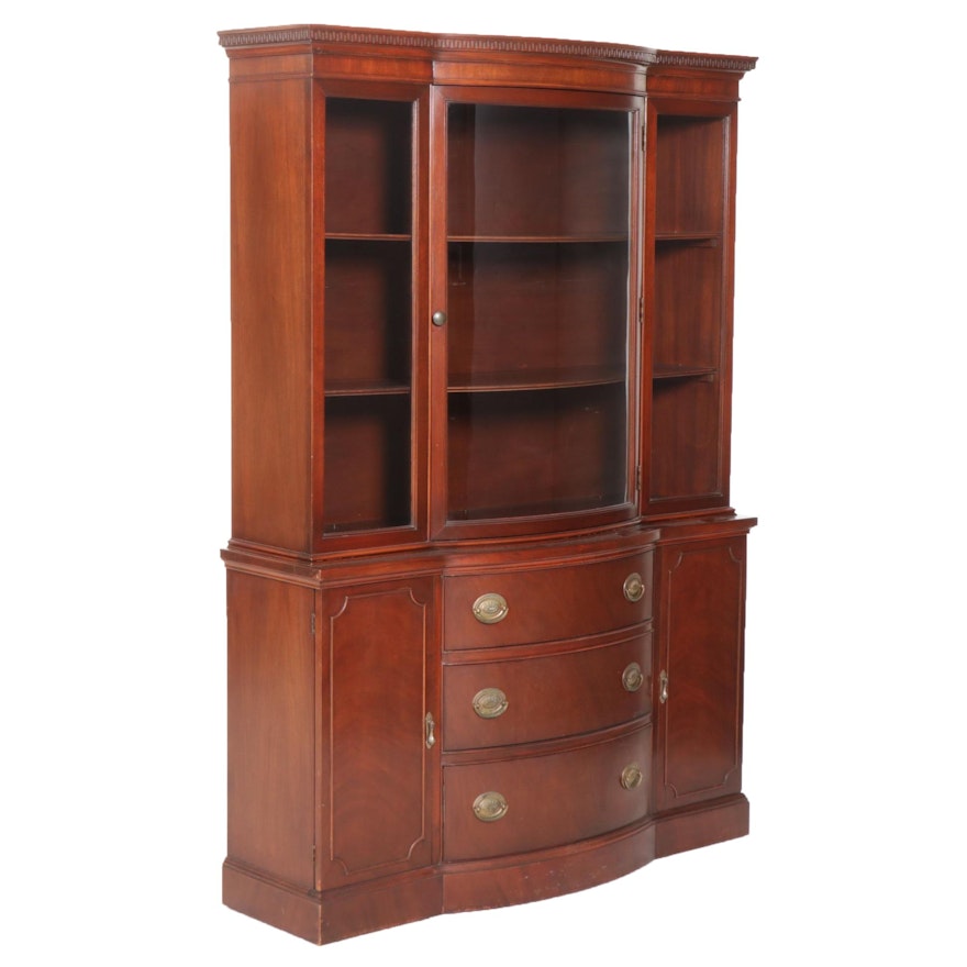 Drexel Mahogany Bow Front China Cabinet, Mid to Late 20th Century