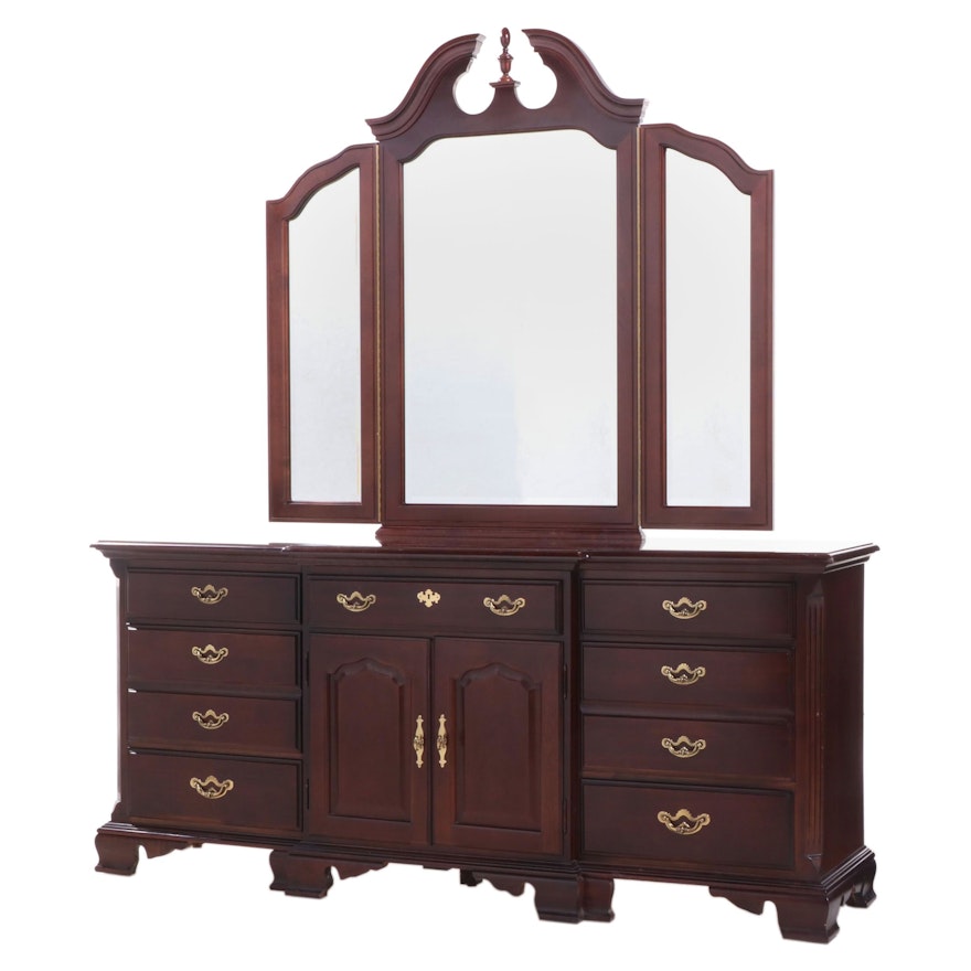 Thomasville Chippendale Style Cherrywood-Stained Nine-Drawer Dresser